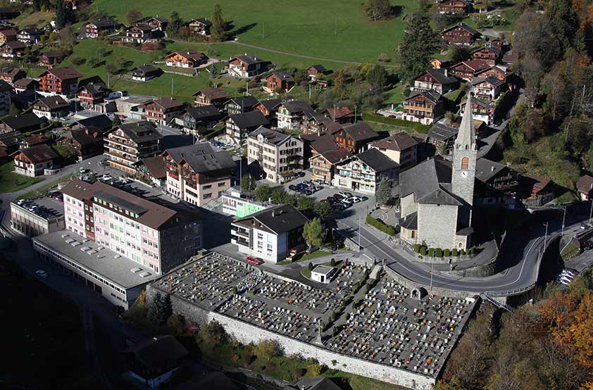 Le village de Troistorrents du ciel