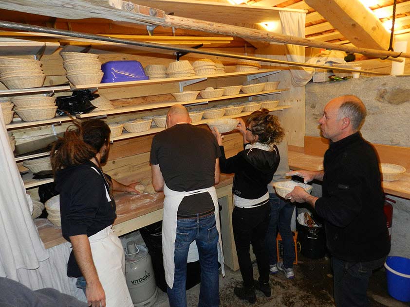 Préparation du pain pour le levage Préparation du pain pour le levage